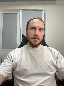 Snapshot of _XxX-XxX_ chatting on March 19, 2025, 12:26 am  XxX-XxX  online show from March 19, 2025, 12:26 am