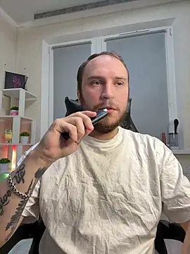 Snapshot of _XxX-XxX_ chatting on March 20, 2025, 9:35 pm  XxX-XxX  online show from March 20, 2025, 9:35 pm