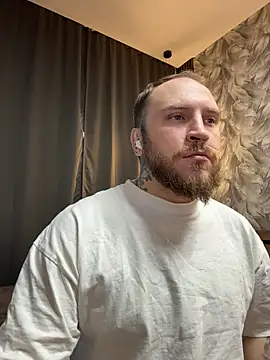  XxX-XxX  online show from December 3, 2025, 12:58 pm