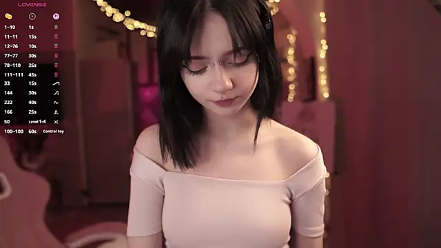 miuri miy online show from February 27, 2026, 7:36 pm