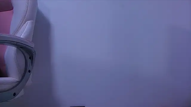 Auroraa miller online show from March 5, 2026, 3:02 am