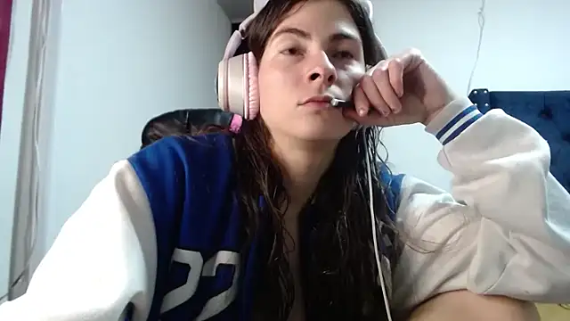 MARIELSINS AND DAIKIJACK online show from February 12, 2025, 1:09 am