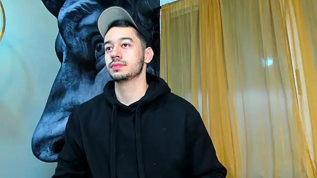 Salvatore costa online show from March 8, 2025, 9:51 pm