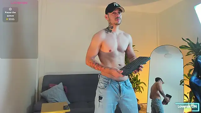 Salvatore costa online show from September 24, 2025, 4:27 am