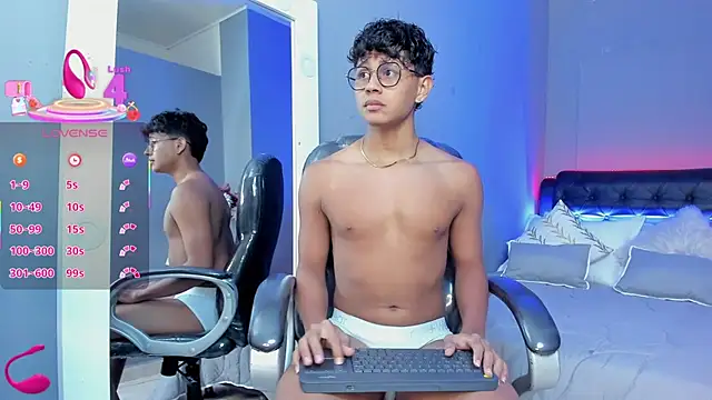 Dawn16  online show from October 2, 2025, 9:33 pm