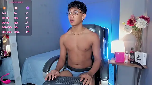 Dawn16  online show from November 12, 2025, 8:52 pm