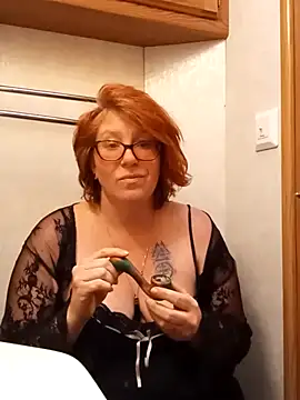 Velvet Hex online show from April 19, 2026, 6:21 pm