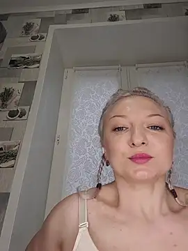 Snapshot of Anesteishen chatting on November 29, 2025, 8:39 am Anesteishen online show from November 29, 2025, 8:39 am