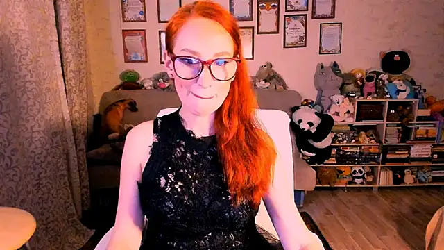 red rocco online show from November 14, 2025, 5:11 pm