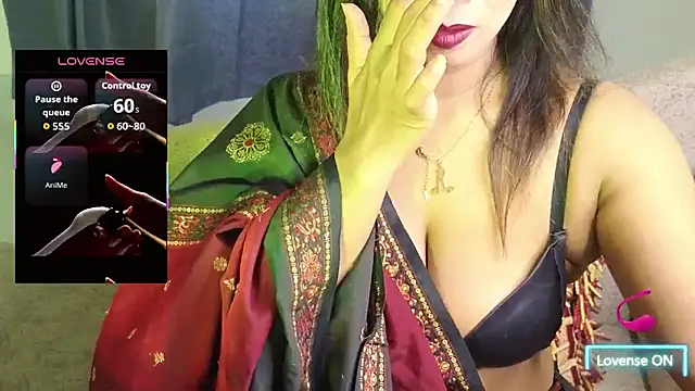 Bengali Cute Girl online show from November 7, 2025, 2:33 am