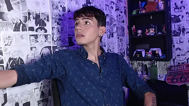 Snapshot of Mickey_Magic chatting on September 9, 2025, 4:01 am Mickey Magic online show from September 9, 2025, 4:01 am