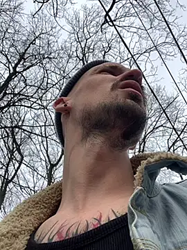 AssHunter4k online show from March 5, 2025, 12:44 pm