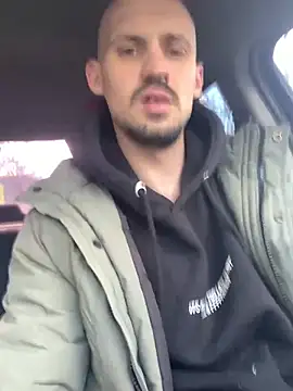 AssHunter4k online show from March 17, 2025, 1:08 pm