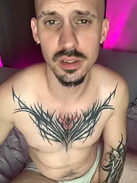 AssHunter4k online show from September 15, 2025, 6:08 pm