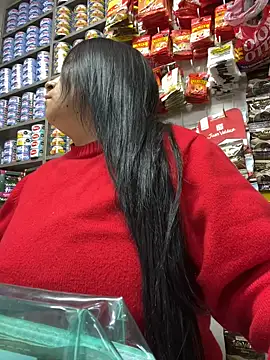 Miia Jazmin online show from March 5, 2025, 12:11 pm