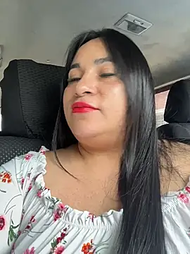 Miia Jazmin online show from November 12, 2025, 4:07 pm