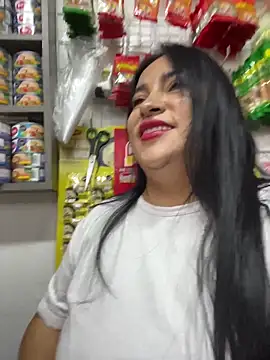 Miia Jazmin online show from February 4, 2026, 1:06 pm