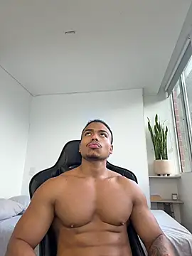 XavierColeman online show from June 3, 2026, 7:08 pm
