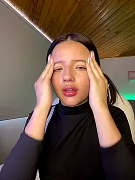 Sofia18 pinkk online show from December 4, 2025, 8:39 pm