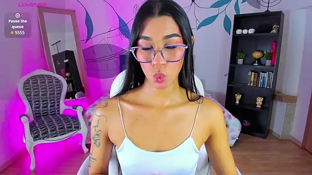 Dana Paula online show from March 4, 2026, 11:38 am