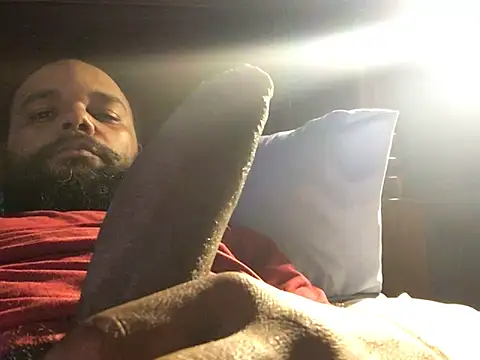 Snapshot of ListedCure2 chatting on March 3, 2026, 2:45 pm ListedCure2 online show from March 3, 2026, 2:45 pm