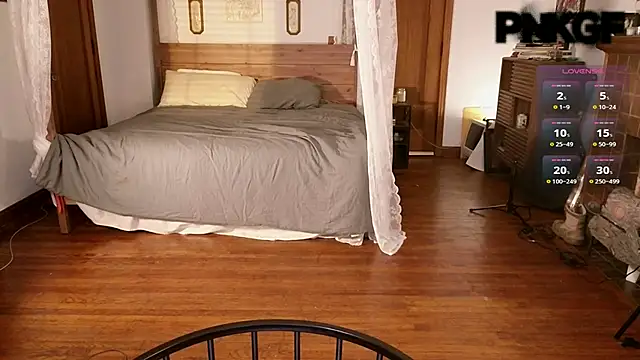 bunnierotten online show from March 8, 2025, 12:55 am