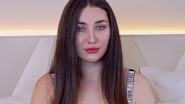 KiraBarlows online show from February 19, 2025, 8:20 pm