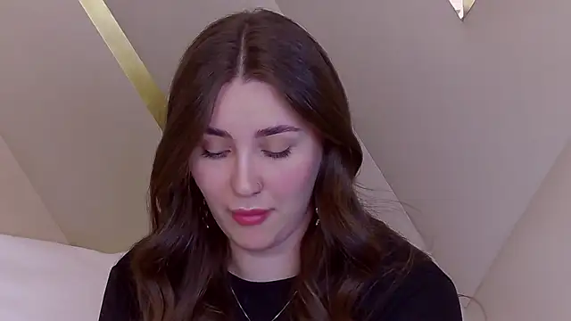 KiraBarlows online show from February 21, 2025, 1:33 am