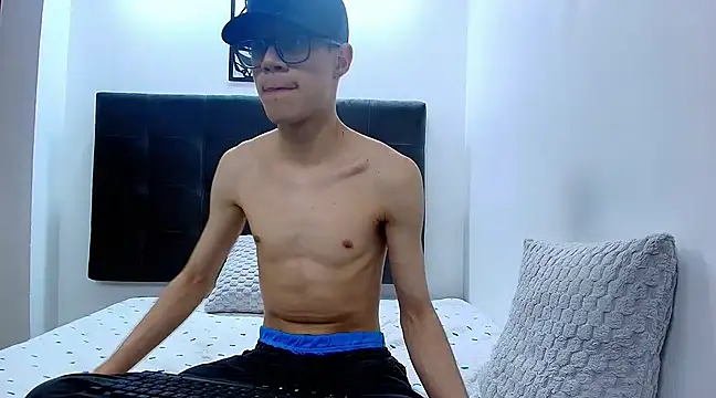 wolfandsky online show from March 18, 2025, 5:53 pm