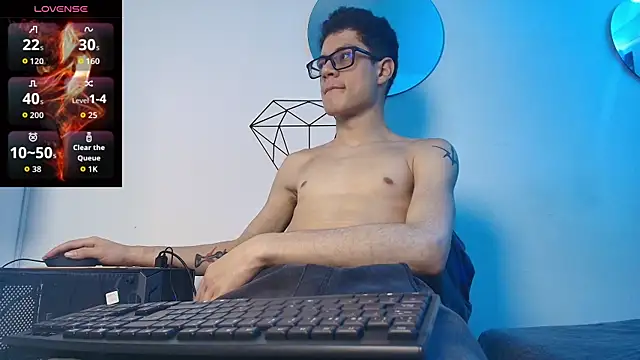 wolfandsky online show from September 23, 2025, 11:24 am