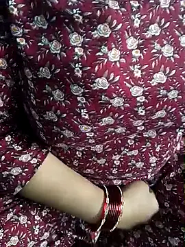 Snapshot of motuuu69 chatting on March 18, 2025, 12:47 pm motuuu69 online show from March 18, 2025, 12:47 pm