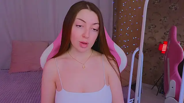 Ann moon   online show from March 8, 2025, 3:13 pm