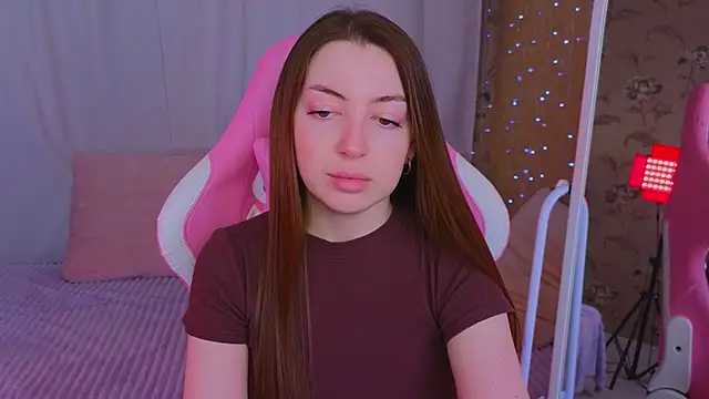 Ann moon   online show from March 13, 2025, 2:01 pm