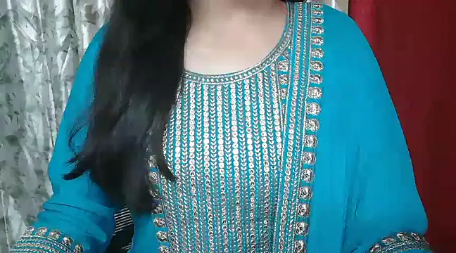 Snapshot of Heavenly_Gurl chatting on March 17, 2025, 6:29 am Heavenly Gurl online show from March 17, 2025, 6:29 am