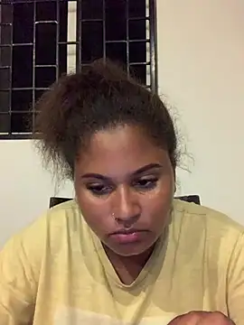 madell online show from March 10, 2025, 5:29 pm