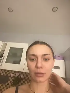 MizukiMiko online show from November 5, 2025, 3:01 pm