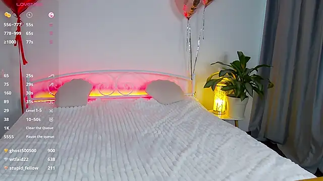 GiKarerra online show from February 18, 2025, 1:11 pm