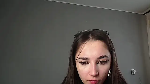 Eva Gloryy online show from February 27, 2026, 9:53 am