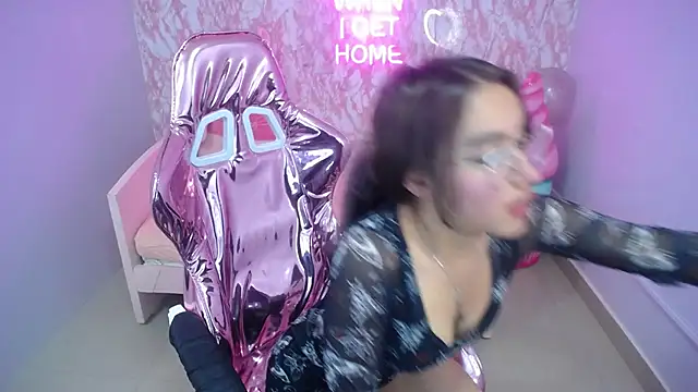 Snapshot of kassandra_ch_ chatting on January 29, 2025, 4:19 pm kassandra ch online show from January 29, 2025, 4:19 pm