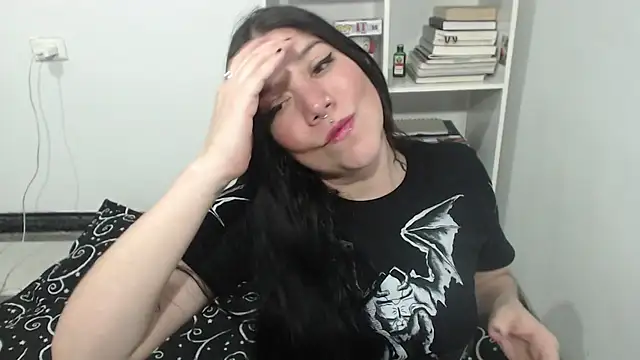 sharonnleon online show from March 6, 2025, 10:36 pm