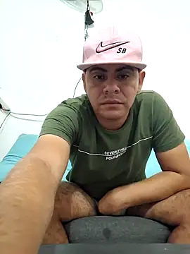 salvadoreanhot online show from January 18, 2025, 4:31 pm