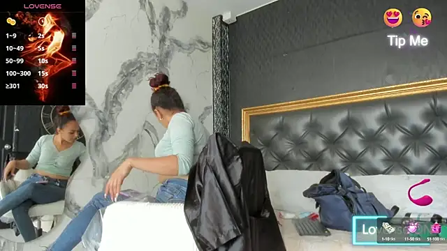 DalayMoore online show from September 25, 2025, 7:39 pm