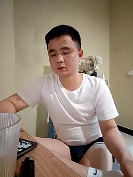 Snapshot of goodboyfcy chatting on February 15, 2025, 12:43 pm goodboyfcy online show from February 15, 2025, 12:43 pm