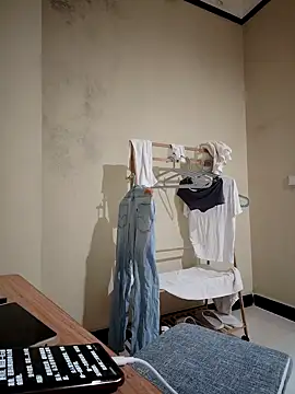 Snapshot of goodboyfcy chatting on February 16, 2025, 11:27 am goodboyfcy online show from February 16, 2025, 11:27 am