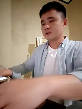 Snapshot of goodboyfcy chatting on February 17, 2025, 10:51 am goodboyfcy online show from February 17, 2025, 10:51 am