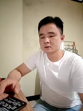 Snapshot of goodboyfcy chatting on February 18, 2025, 1:00 pm goodboyfcy online show from February 18, 2025, 1:00 pm