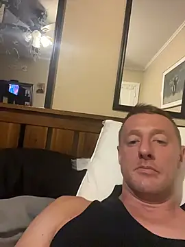 biggzee6 online show from October 24, 2025, 9:38 am