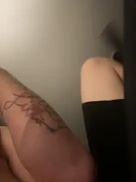 biggzee6 online show from April 14, 2026, 9:04 am