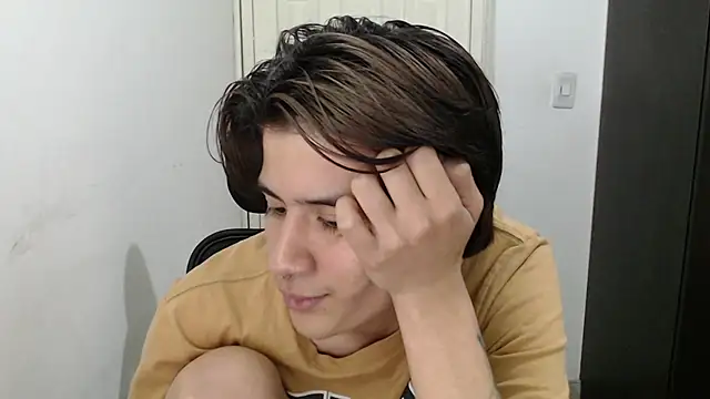 Snapshot of Dha_lia0 chatting on January 26, 2025, 4:30 am Dha lia0 online show from January 26, 2025, 4:30 am