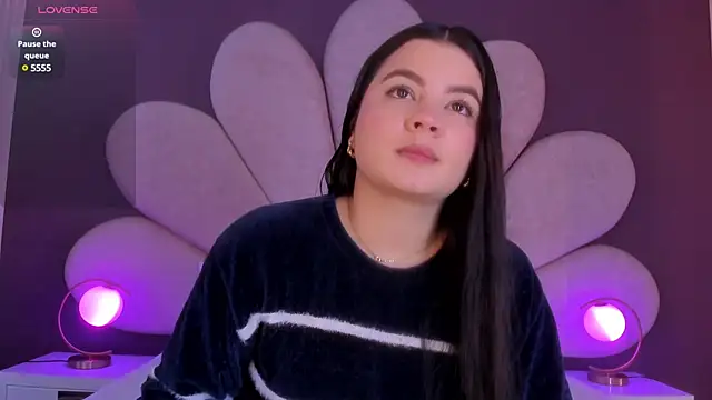 ValeriaOrtega online show from February 23, 2025, 12:16 pm